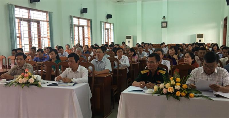 Các đại biểu tham dự kỳ họp
