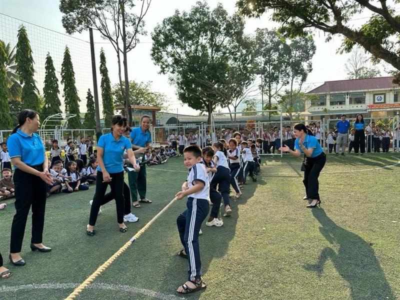 Hình ảnh của ngày hội tại các Liên đội