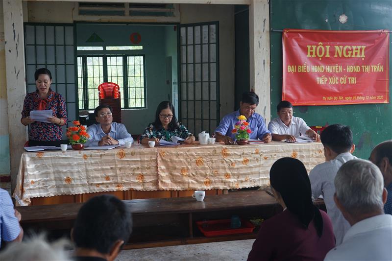 Đại biểu HĐND huyện khóa VII tiếp xúc cử tri tại TDP 8A thị trấn Đạ Tẻh
