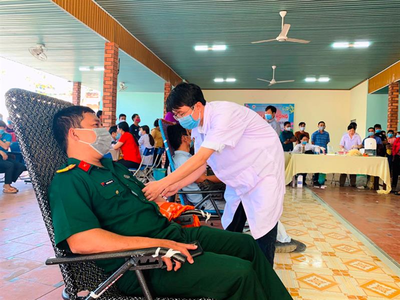 Đã có 168 đơn vị máu được tiếp nhận tại Lễ hội Xuân Hồng huyện Đạ Tẻh năm 2021