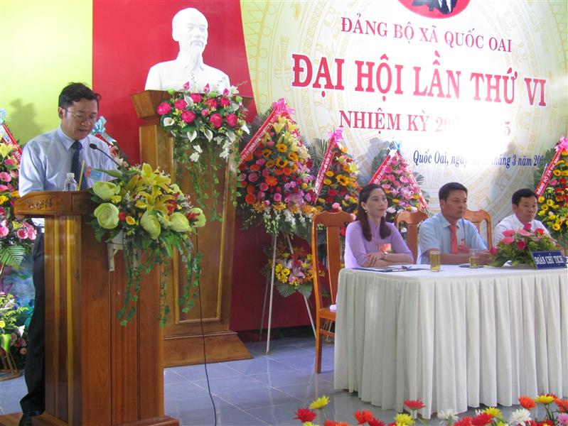 Đ/c Tôn Thiện Đồng, TUV, Bí thư Huyện ủy Đạ Tẻh phát biểu chỉ đạo sau đại hội điểm Đảng bộ cơ sở trực thuộc